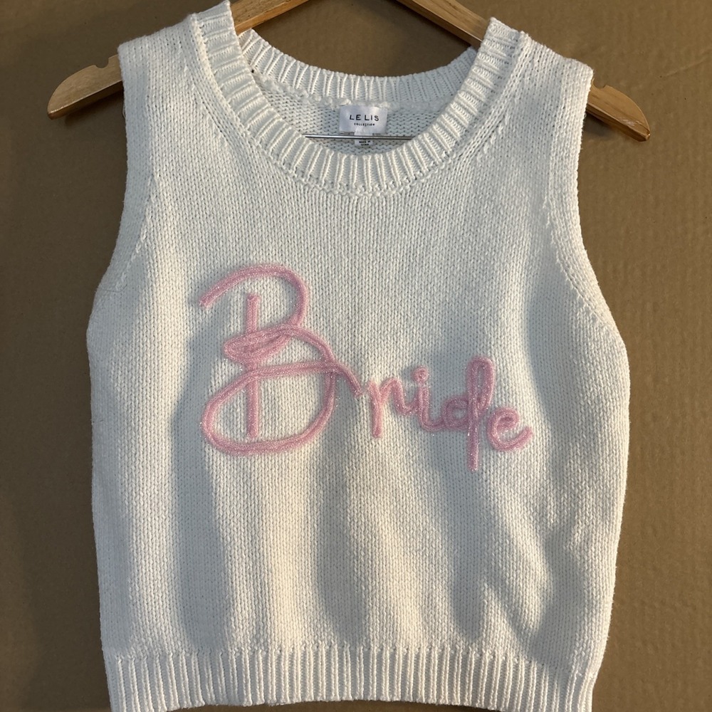 Le Lis Collection "Bride" Knit Sweater Tank Vest - White/Pink - Size Large